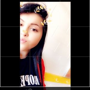 Meet your Posher, Lily